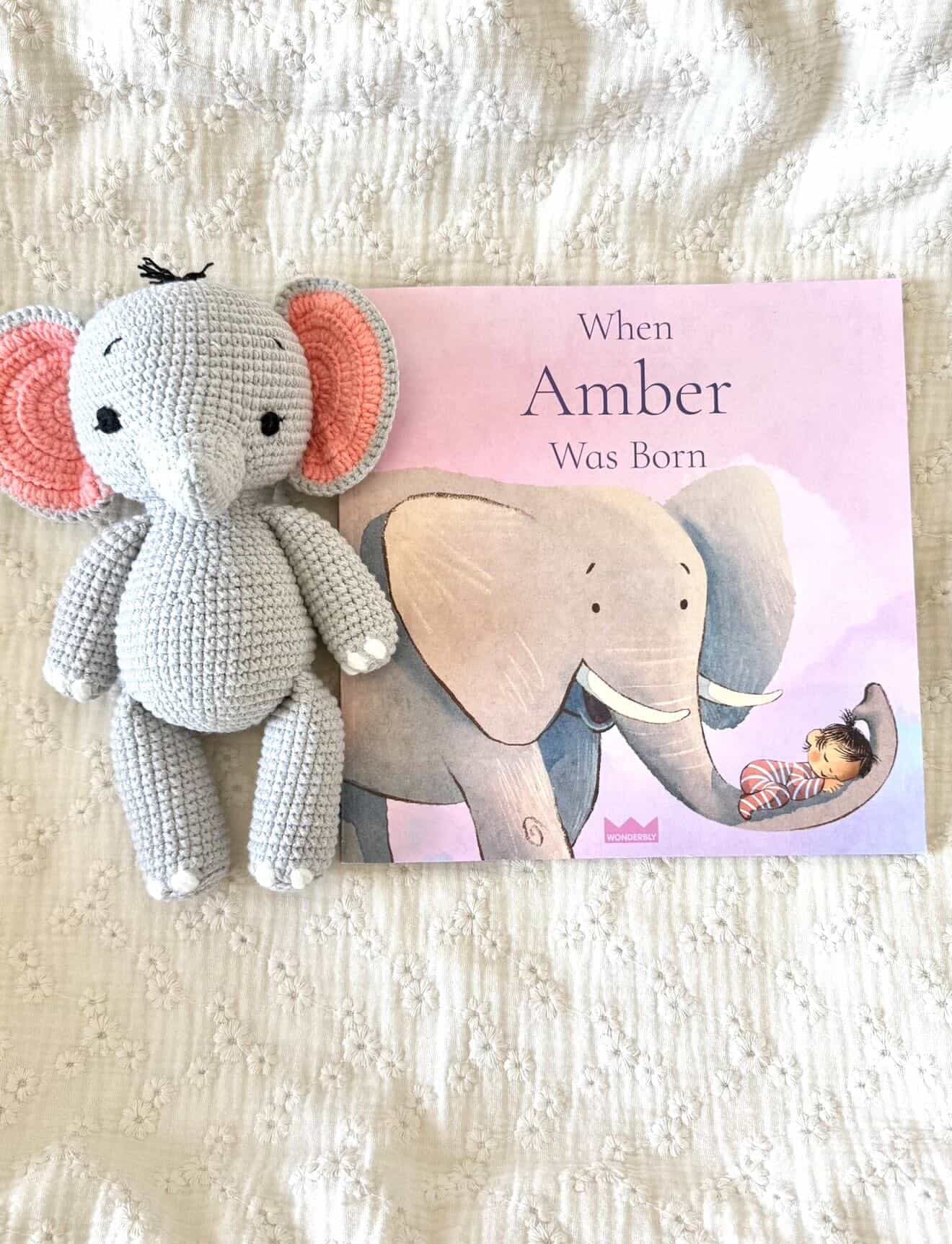 Juguete de elefante hecho a mano