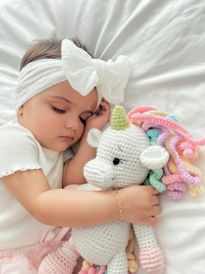 BABY HUGGING UNICORN DOLL WITH RAINBOW HAIR 